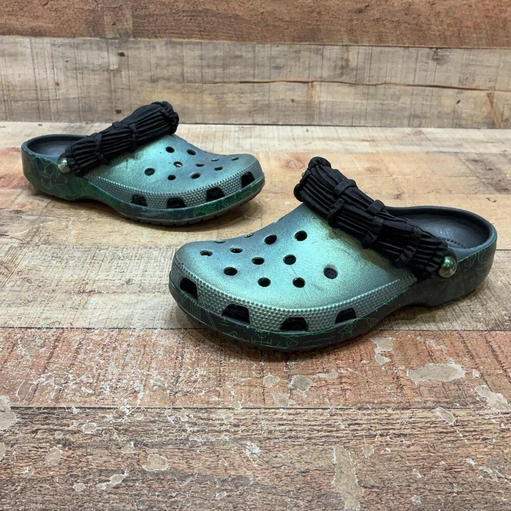 Crocs Wicked Clog Shoes Womens Size 8 Green Classic Slip On Comfort Casual
